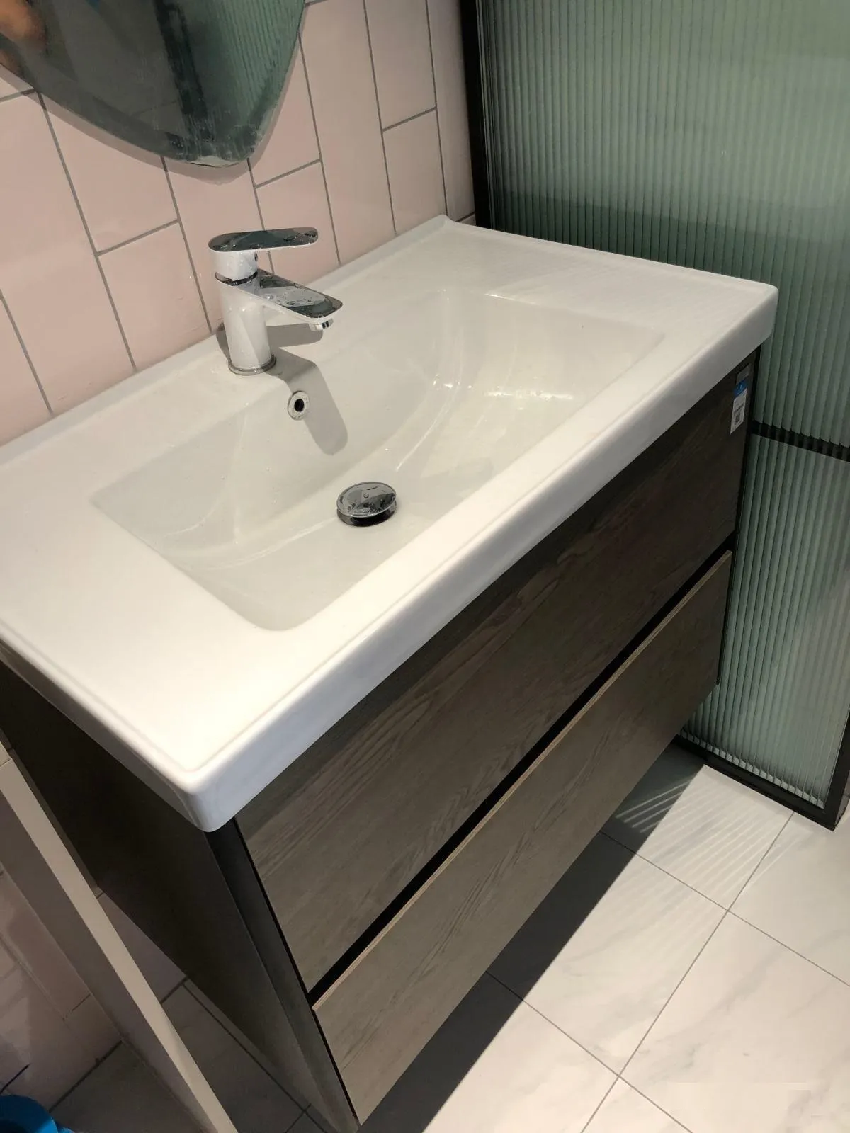 ceramic-or-artificial-stone-integrated-sink-5