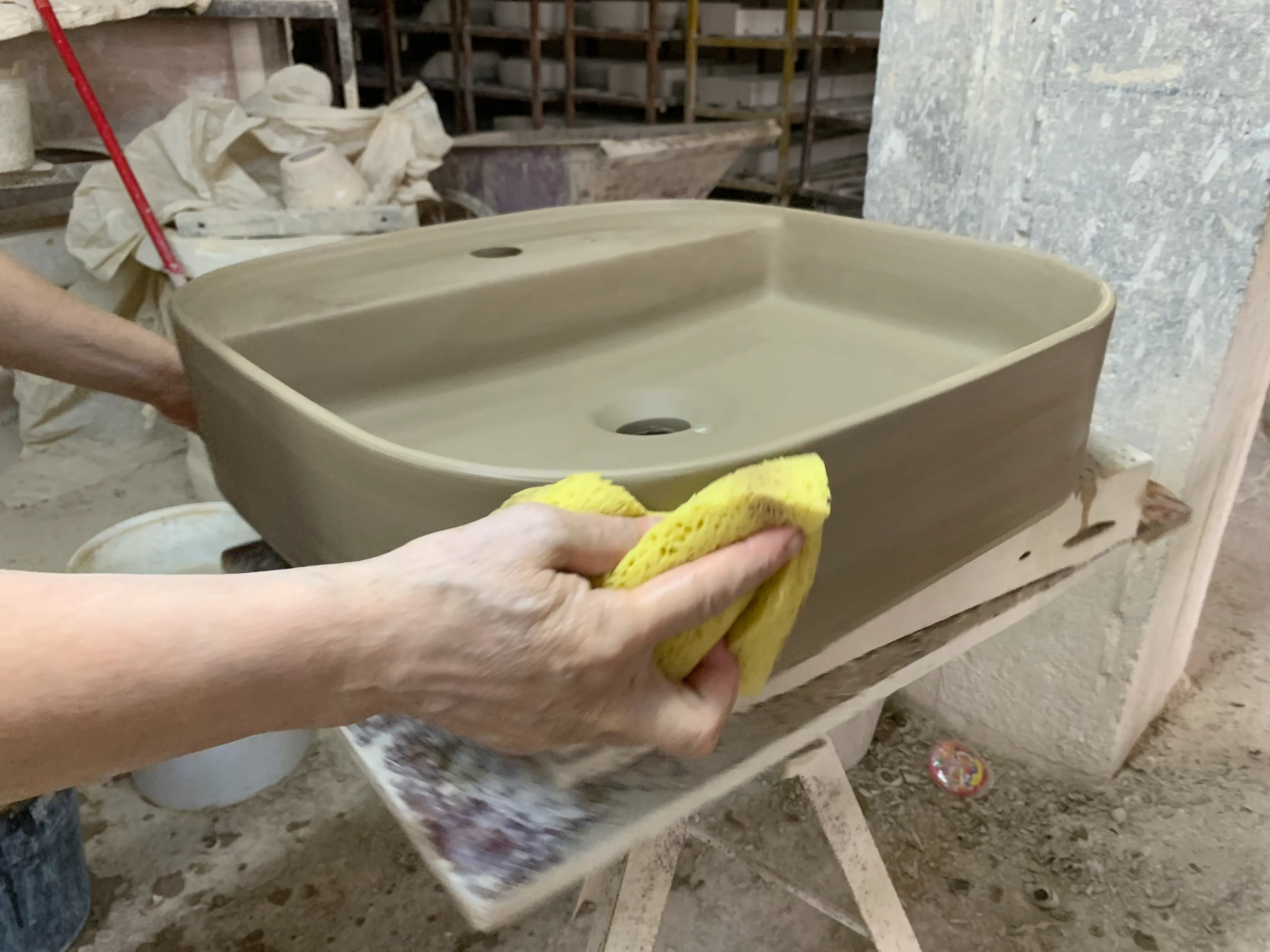 wholesale-ceramic-basin-manufacturing-9