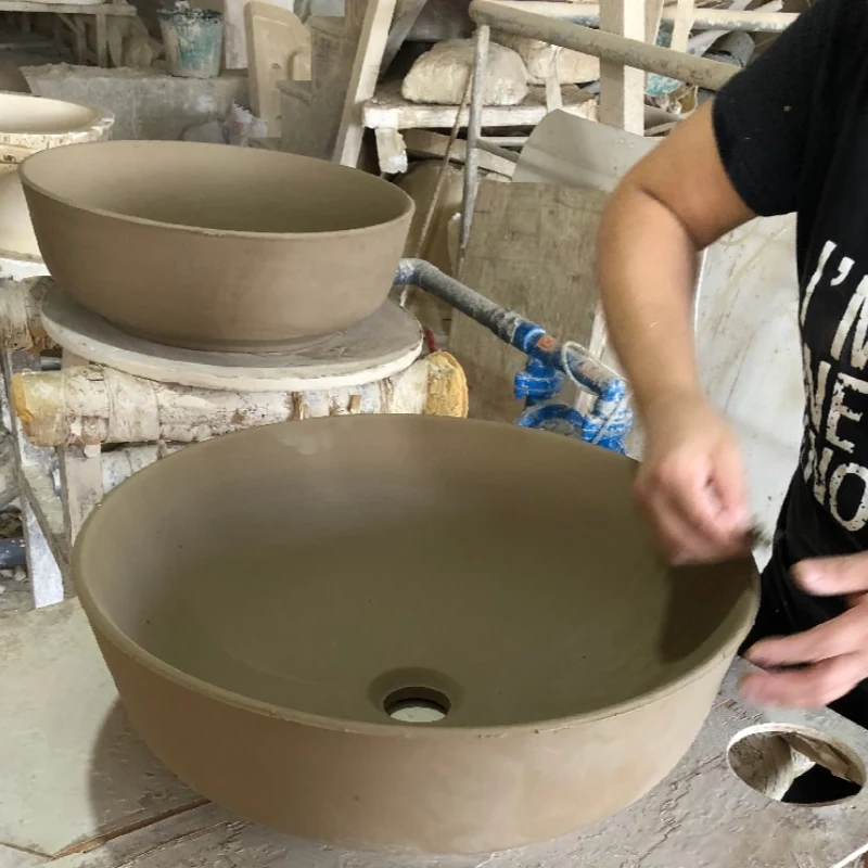 porcelain-sink-vs-ceramic-sink-5-self-tests-2