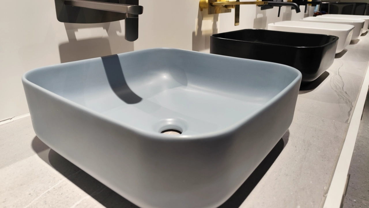 square-countertop-basin-wholesale-for-australian-projects-1